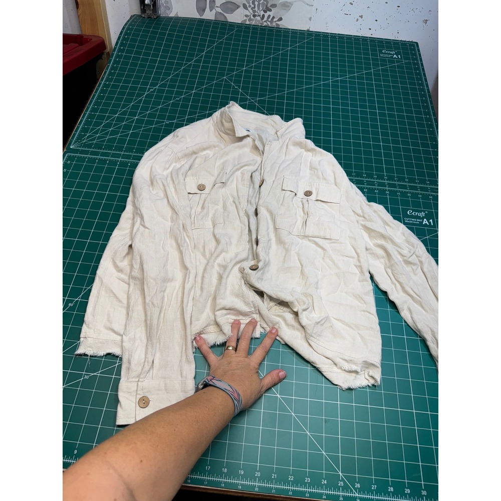 Grace & Lace Cream Linen Blend Frayed Hem Button Down Shirt Womens XL Boho